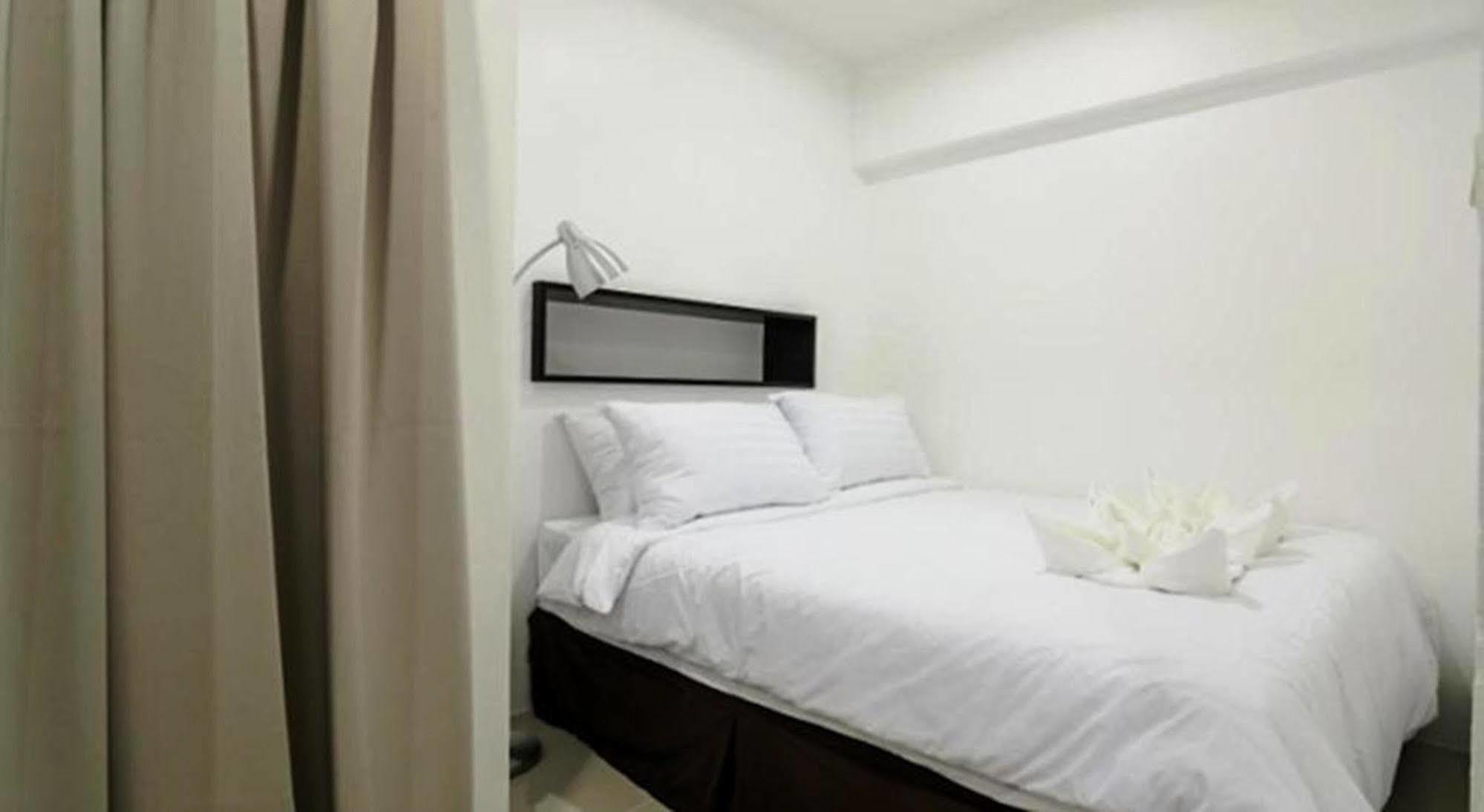 Uma Residence Bangkok Bagian luar foto